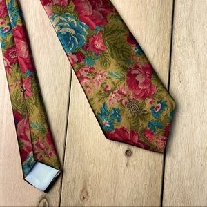 Vintage Sistine Satin By Countess Wara 100% Silk Floral Necktie